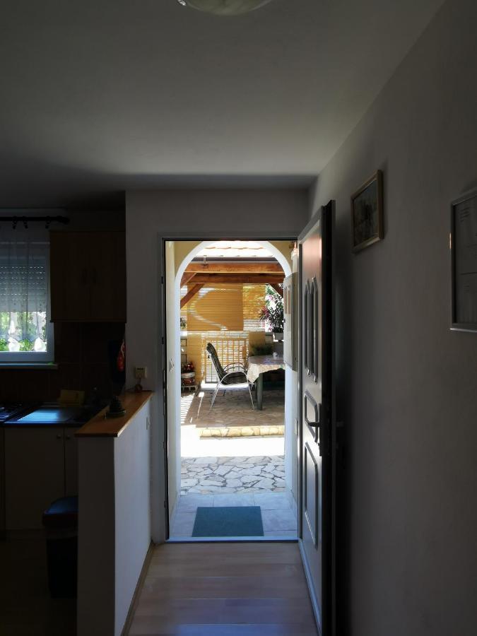 Apartmani Trupeljak Mandre Bagian luar foto